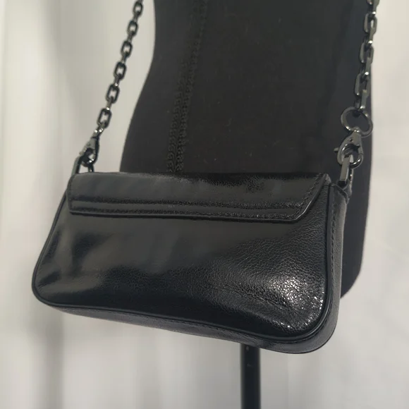 Black Leather Chain Shoulder Bag - Picture 9 of 10